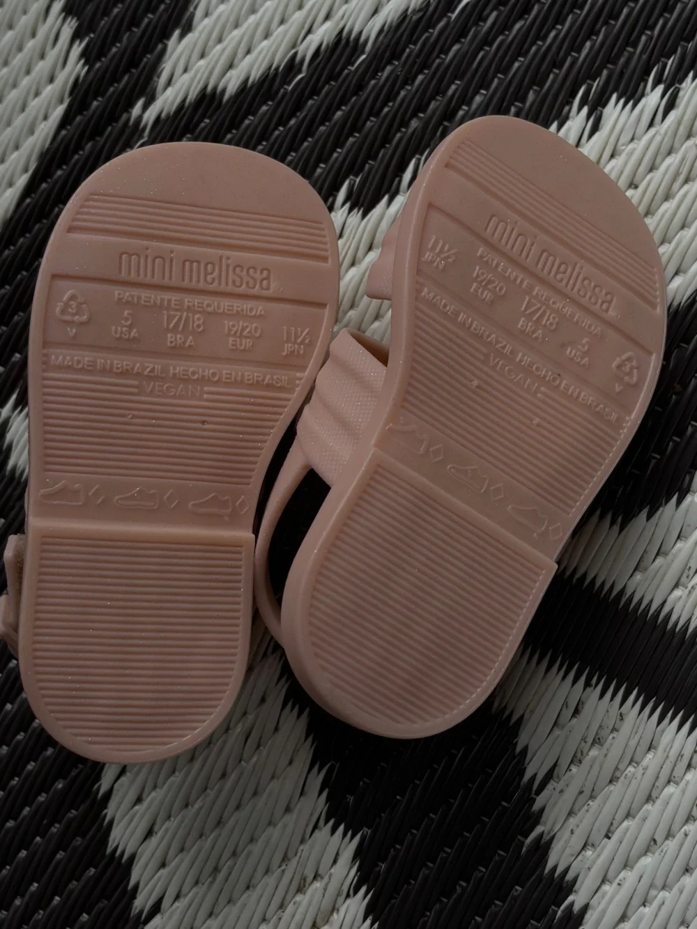 NWOT Mini Melissa Velvet Peachy Pink Strap Baby Toddler Sandals